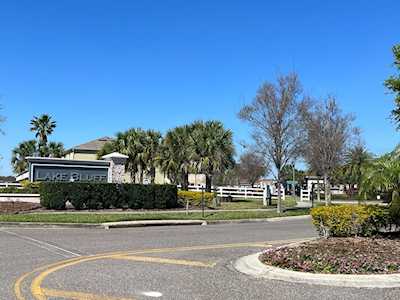 388 Arbor Lakes Dr Davenport, FL 33896