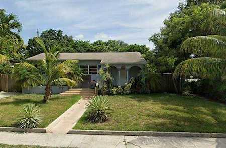 722 NW 18th St Fort Lauderdale, FL 33311