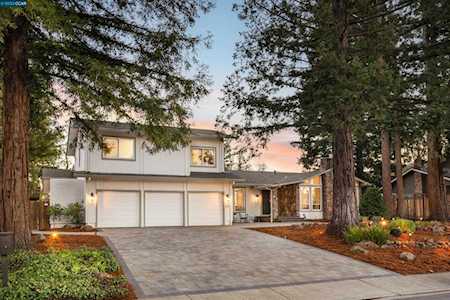 105 Golden Hills Ct Danville, CA 94526