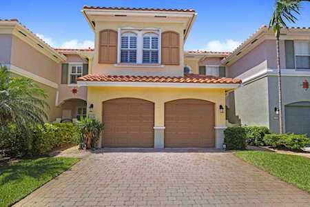 193 Las Brisas Circle Hypoluxo, FL 33462