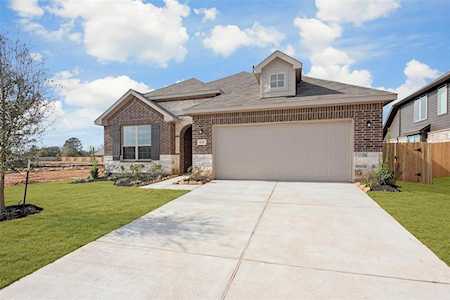 4720 Bartagrass Rosenberg, TX 77469