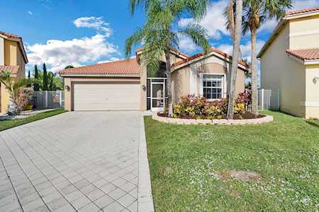 3717 Pelican Bay Court Wellington, FL 33414