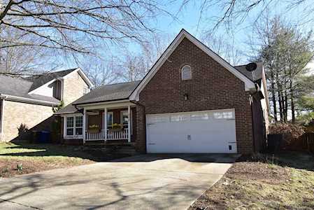 958 Charwood Dr Lexington, KY 40515