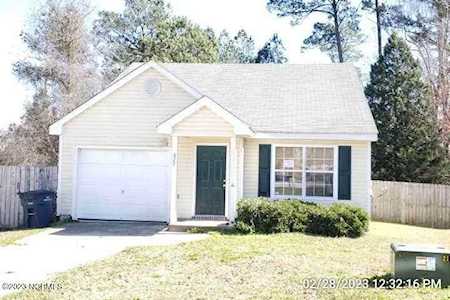 627 S Hampton Drive Jacksonville, NC 28546