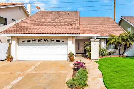 5031 Sharon Dr. La Palma, CA 90623