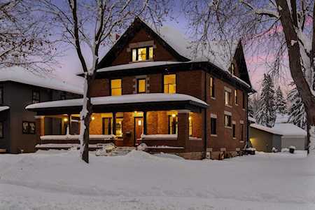 1528 Lincoln Avenue Saint Paul, MN 55105