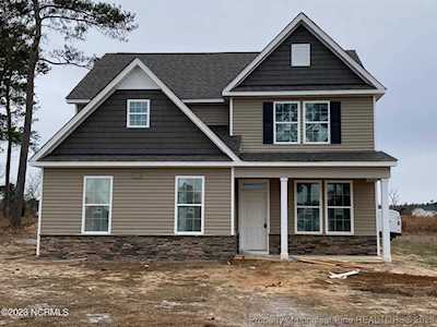 257 Sweet Grass Ln Raeford, NC 28376