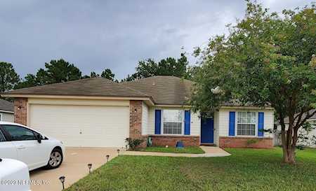 8713 Star Leaf RD N Jacksonville, FL 32210