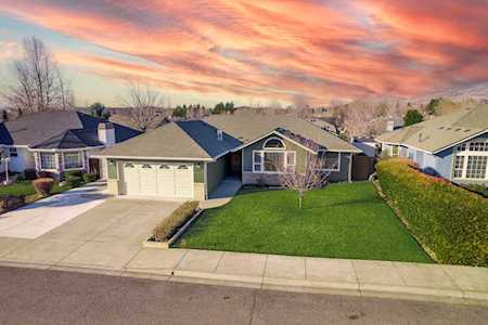 3343 Alameda St Medford, OR 97504