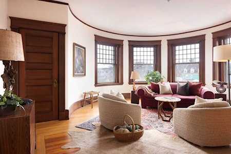 367 Harvard St #3 Brookline, MA 02446