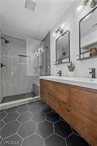 6250 W Arby Ave #107 Las Vegas, NV 89118