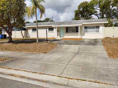 6281 40th Ave N St. Petersburg, FL 33709