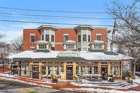 1 High St #B Amesbury, MA 01913