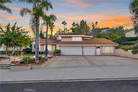 25662 Rangewood Rd Laguna Hills, CA 92653