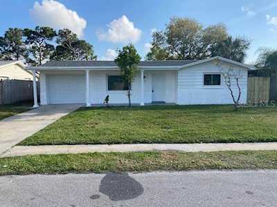4624 Eastwood Ln Holiday, FL 34690