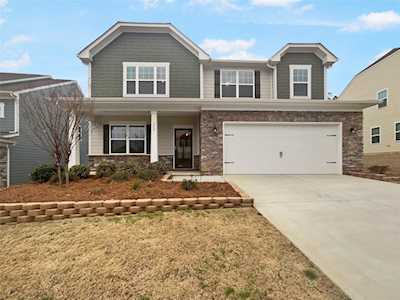 208 Falls Cove Dr Troutman, NC 28166