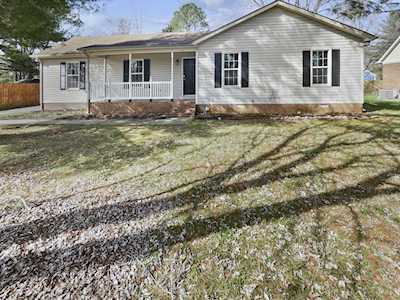 2023 Deerwood Ave Murfreesboro, TN 37130