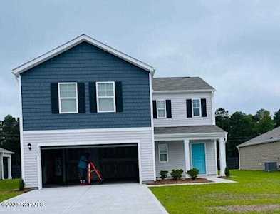 1205 Saint Augustine Drive Castle Hayne, NC 28429
