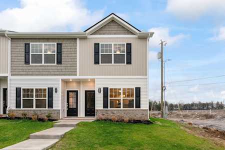 501 Moshe Flam Pl La Vergne, TN 37086