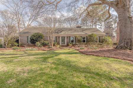 513 Lansdowne Rd Charlotte, NC 28270