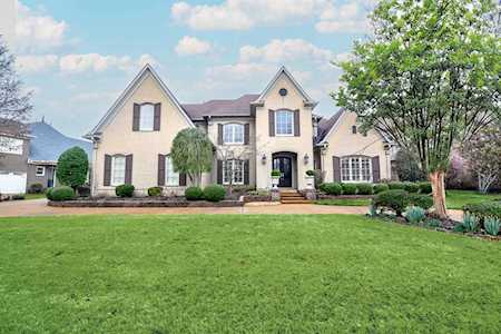 1695 Powell Run Cv Collierville, TN 38017