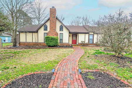 5765 Crievewood Dr Unincorporated, TN 38135