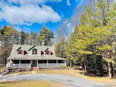 56 Brink Rd Saugerties, NY 12477