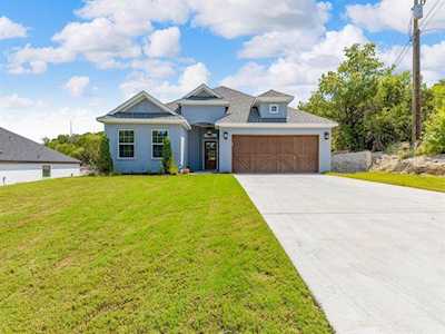 2513 Woodhaven Drive Granbury, TX 76048