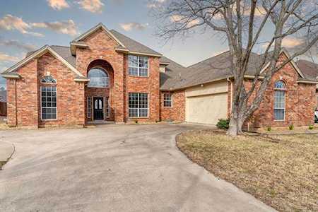 1201 Carousel Drive Bedford, TX 76021