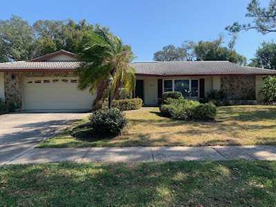 2051 Brendla Rd Clearwater, FL 33755