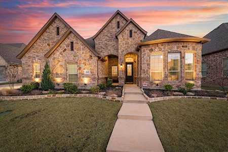 9132 Northampton Drive North Richland Hills, TX 76182