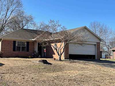 1515 Greenwood Circle Conway, AR 72034
