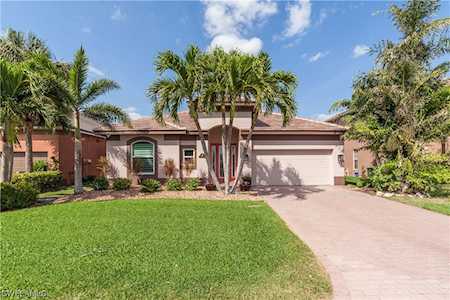 9071 Estero River Cir Estero, FL 33928