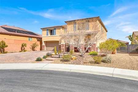 8932 Kenzie Cove St Las Vegas, NV 89131