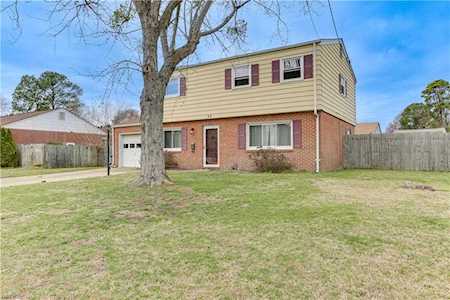 455 Bonifay Dr Hampton, VA 23666