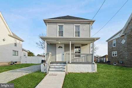 472 Allen Ave Gibbstown, NJ 08027