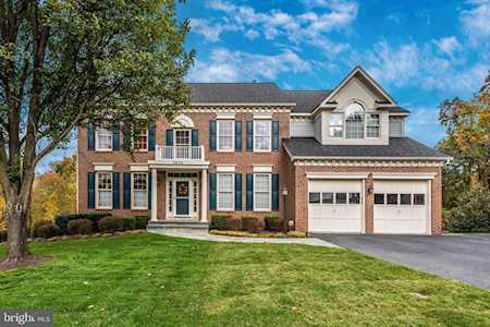 3055 Lindsey Ct Ijamsville, MD 21754