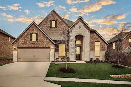 1016 Indian Grass Lane Northlake, TX 76226