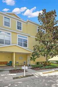 426 Bayou Village Dr Tarpon Springs, FL 34689