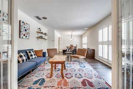 1330 S Llewellyn Avenue Dallas, TX 75224