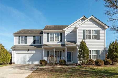 102 Pippin Dr Suffolk, VA 23434
