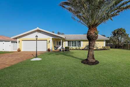 833 Harbor Dr S Venice, FL 34285