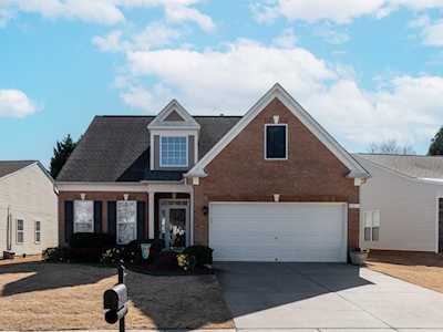 8011 Marie Roget Way Charlotte, NC 28277