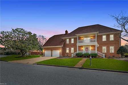 3701 White Heron Run Chesapeake, VA 23325