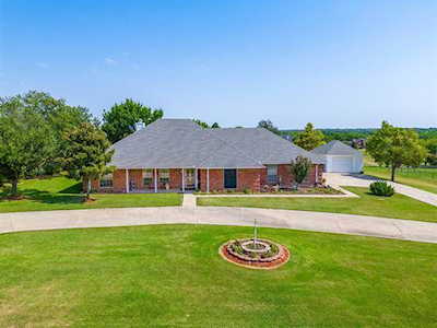 110 Derby Drive Van Alstyne, TX 75495
