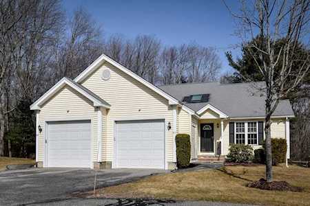 97 Country Squire Rd #97 Uxbridge, MA 01569
