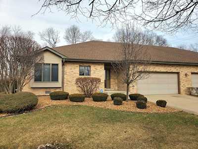 1429 Bayhill Dr New Lenox, IL 60451
