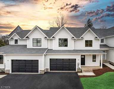 42 Park West Drive Mountainside Boro, NJ 07092
