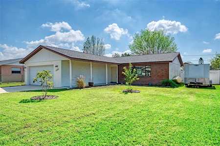 2403 16th St W Palmetto, FL 34221