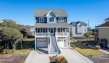 204 Porto Vista Drive North Topsail Beach, NC 28460